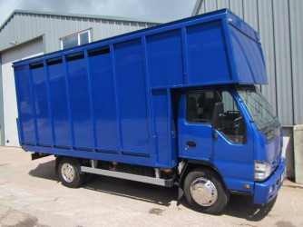 Isuzu image