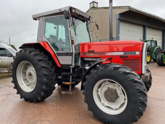 Massey Ferguson image