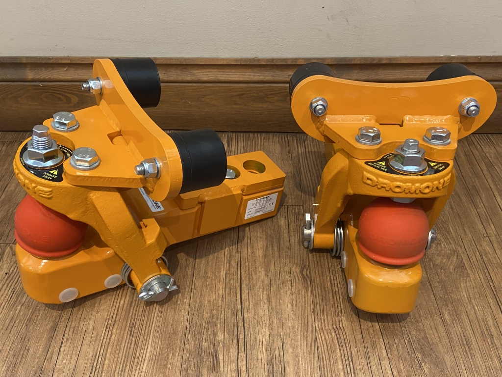 Dromone K80 ball hithces, NEW, to fit Fendt tractors