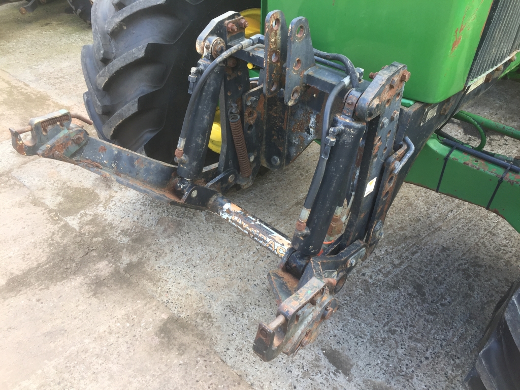 Hydrac front linkage to fit John Deere 4240 tractor