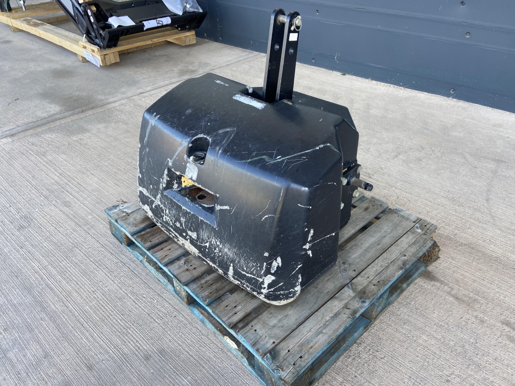 Front linkage weight block, 1000 kg
