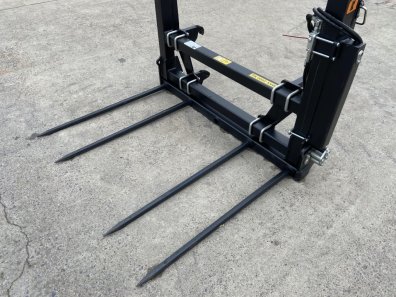 Quicke L+ bale fork, 2024, unused, hydraulic folding tine kit, height adjustable frame, bolt on Euro hooks