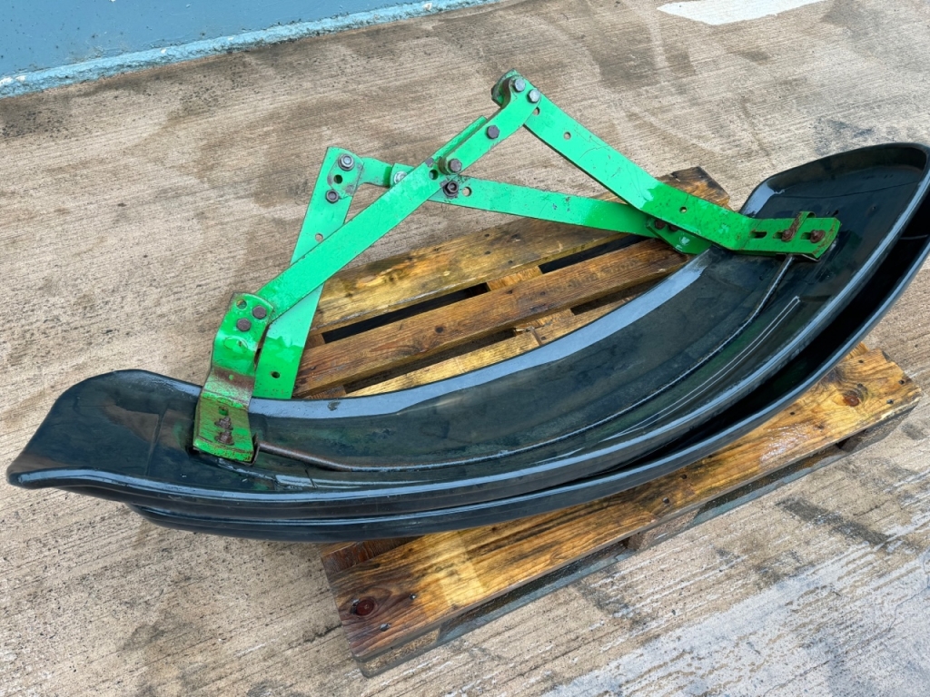 John Deere front fenders