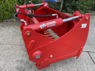 Redrock 180/85 shear grab, NEW, 1.8m wide 85cm high, chrome rams, bolt on blades