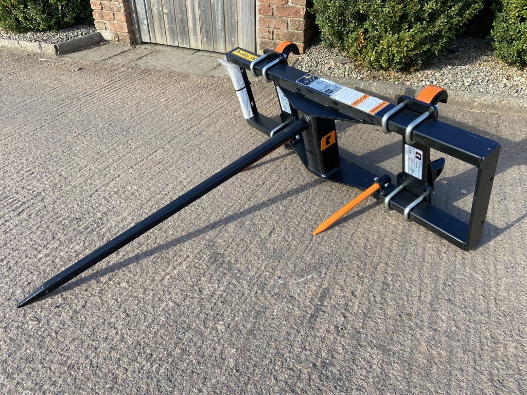 Quicke round bale spike, NEW, choice of bolt on hooks