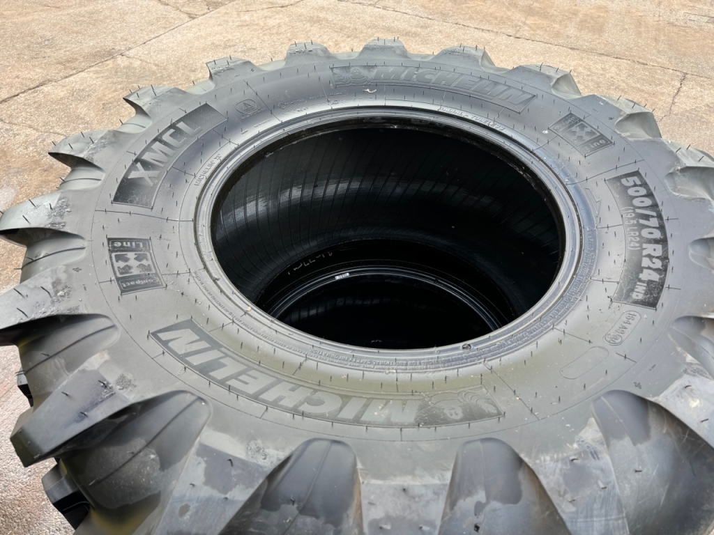 4x new 500/70/24 Michelin tyres