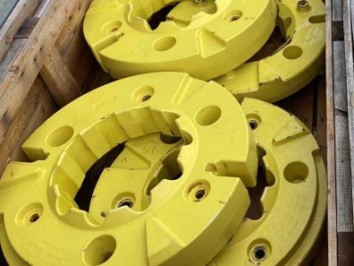 John Deere wheel weights, 250kg