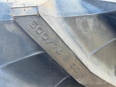 2x 710/70/42 + 2 x 600/70/30 Trelleborg, fitted to Case Optum rims