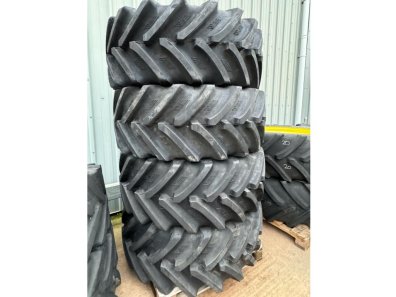 4x new 600/70/30 BKT tyres