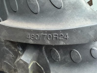 2x new 480/65/24 BKT tyres