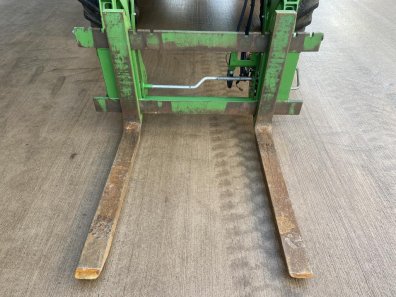 John Deere pallet tines, used, Euro 8 hook