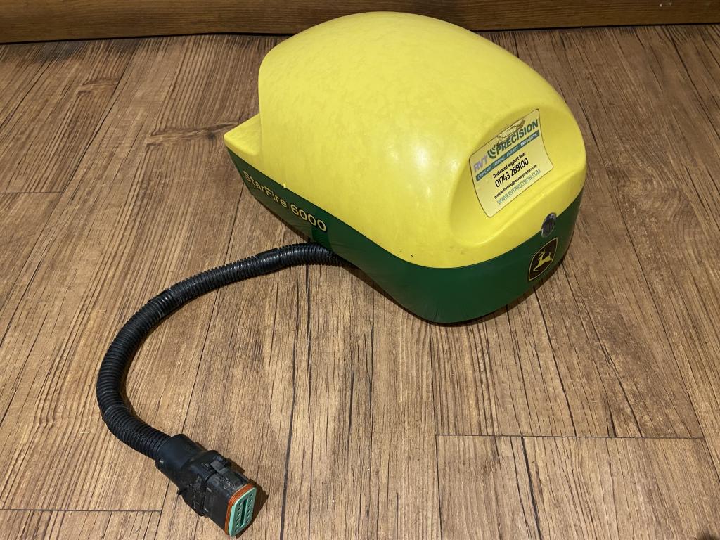 John Deere SF6000 receiver, used