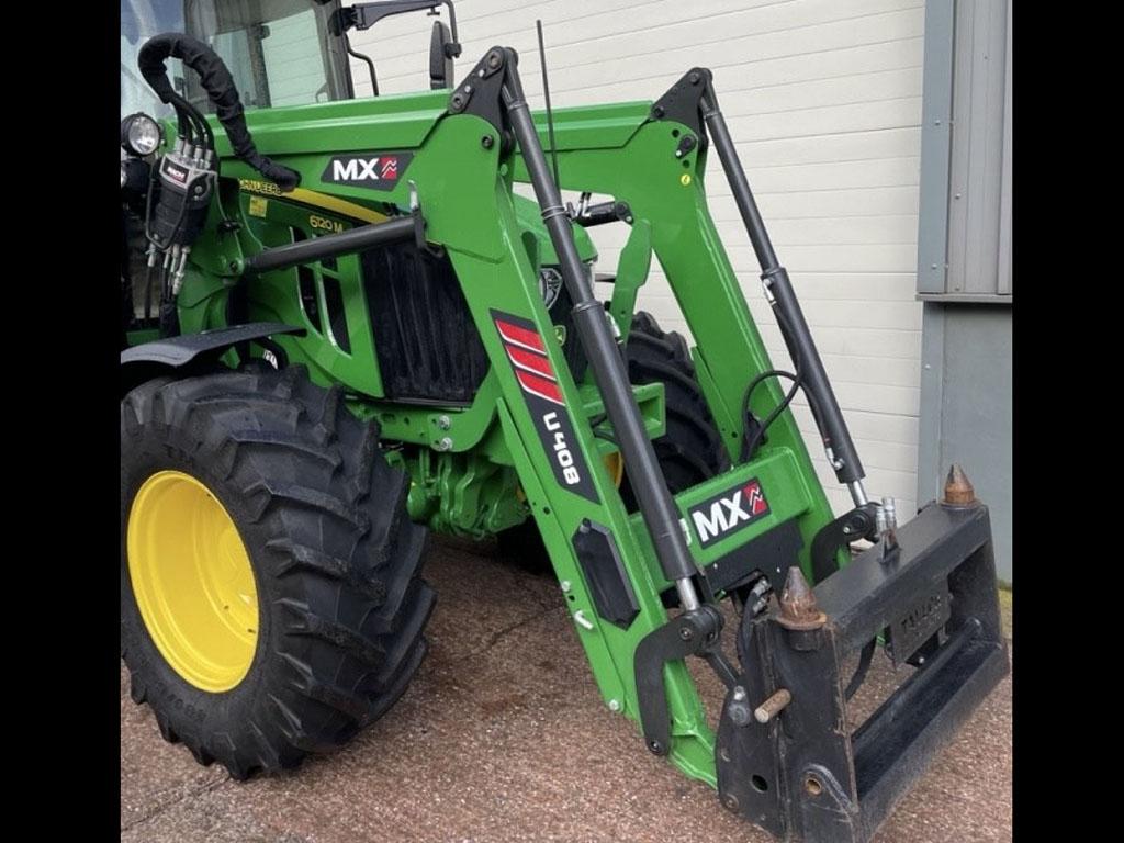 MX U408 loader boom, c/w brackets and valve to fit John Deere 6120M, flexpilot hydraulic joystick, multi docking, pin and cone carriage, third service, 3.75m height, 1,750kg lift, very little use