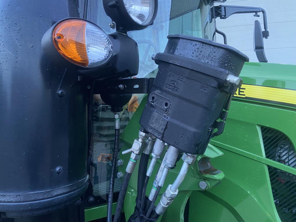 MX U408 loader boom, c/w brackets and valve to fit John Deere 6120M, flexpilot hydraulic joystick, multi docking, pin and cone carriage, third service, 3.75m height, 1,750kg lift, very little use