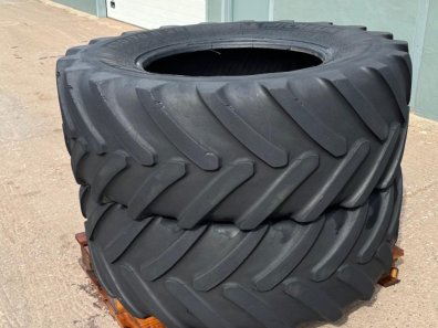 2x 480/70/28 Michelin tyres, 25%