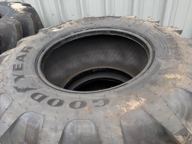 4x new 460/70/24 Goodyear telescopic tyres