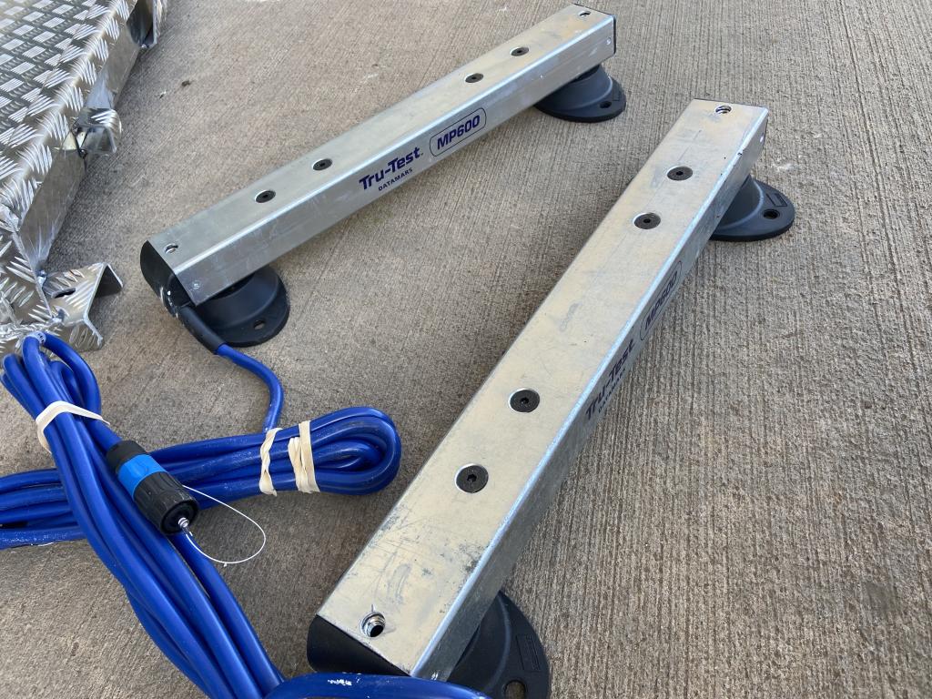 Tru-Test weigh package, NEW, S3 terminal, MP600 weigh bars, chequer plate platform