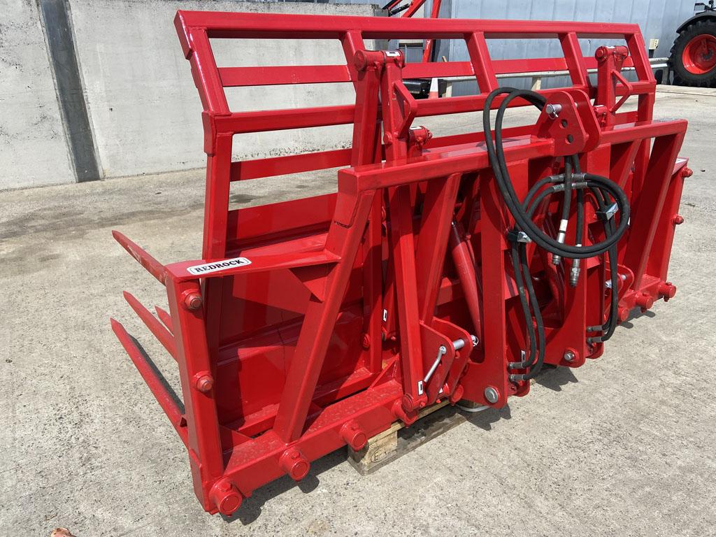 Redrock 7ft 6" buckrake, NEW, hydraulic push off, three point linkage, 12 bottom tines + 4 side
