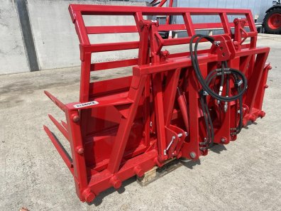 Redrock 7ft 6" buckrake, NEW, hydraulic push off, three point linkage, 12 bottom tines + 4 side