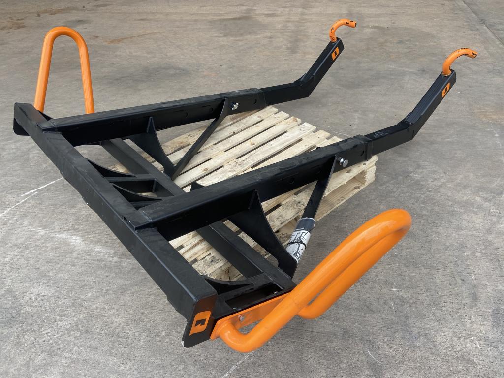 Quicke dual bag lifter, NEW, adjustable hook height, bracket ready