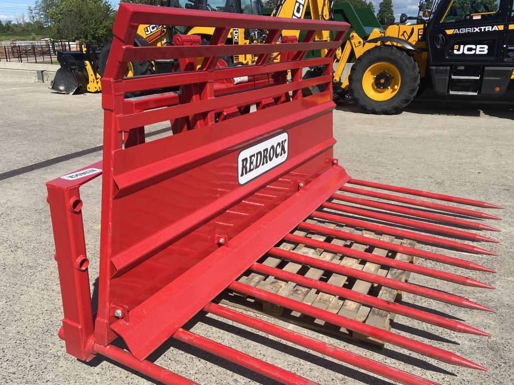 Redrock 8ft 6" buckrake, NEW, hydraulic push off, three point linkage, 13 bottom tines + 4 side