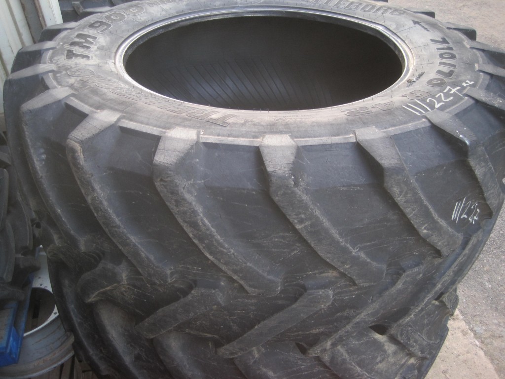 2x 710/70/42 Trelleborg tyres