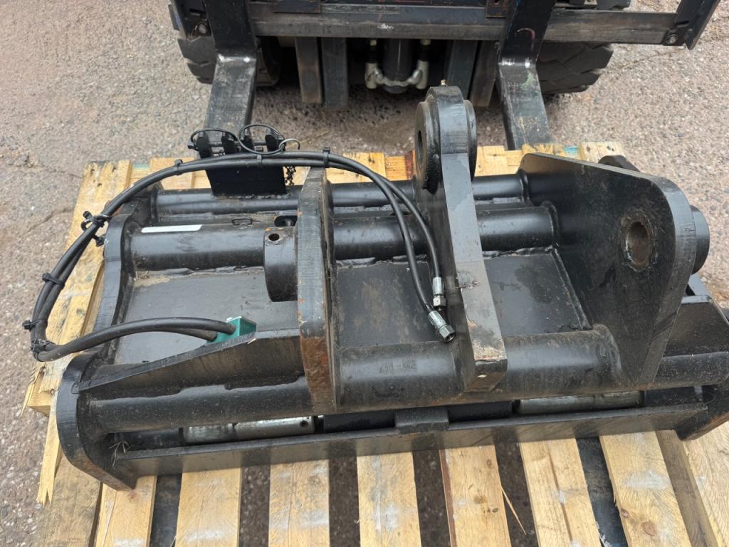 Kramer headstock for JCB 542-70, 2023, hydraulic locking, taken off low hour machine
