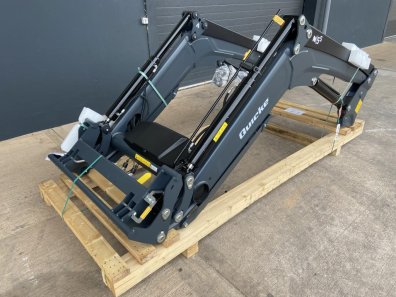 Quicke N5s loader boom, NEW, Euro carriage, soft ride, third service, self leveling