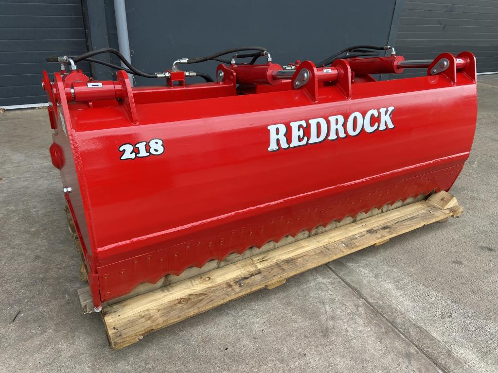 Redrock 218/85 shear grab, NEW, 2.18 Metres wide, 85 cm high, three ram, chrome rams, bolt on blades, bracket ready