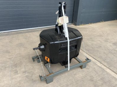 Quicke 900kg weight block, NEW, black, compatible with 600kg extension