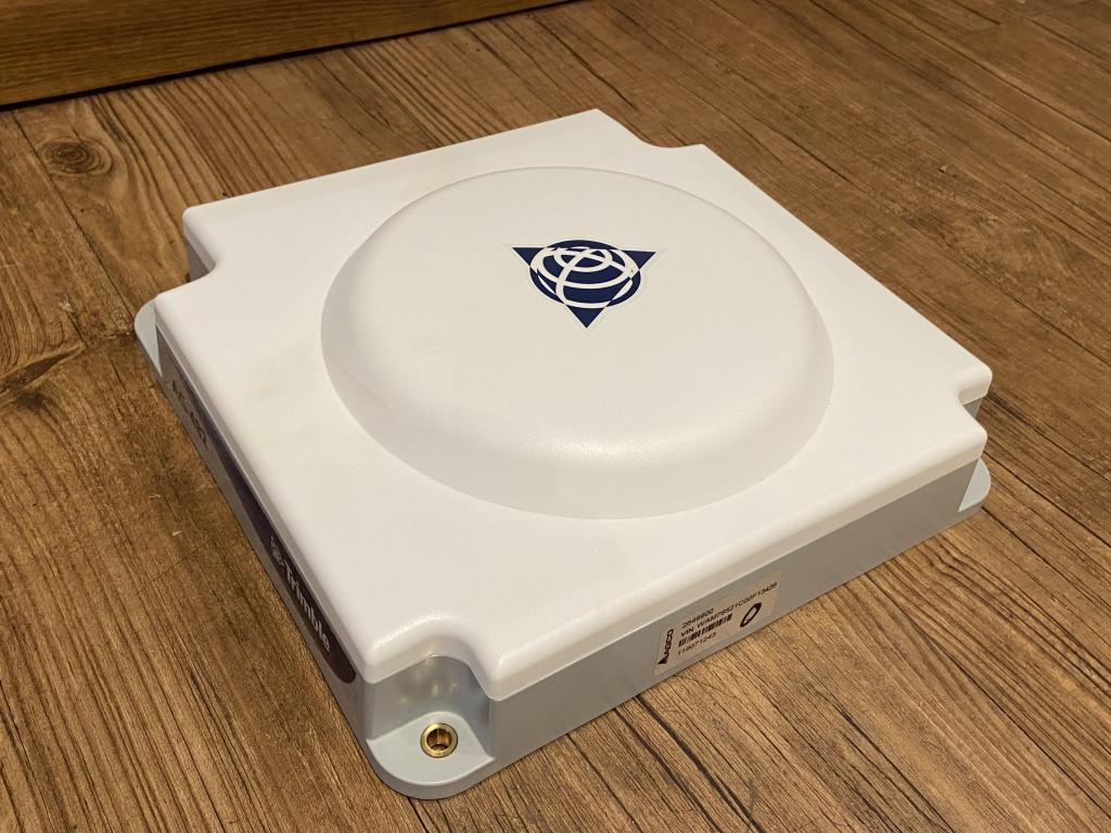 Trimble AG482 GPS receiver, to fit Fendt tractor