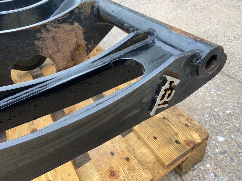 Volvo BM headstock for JCB 542/70, hydraulic locking, third service, taken off low hour machine