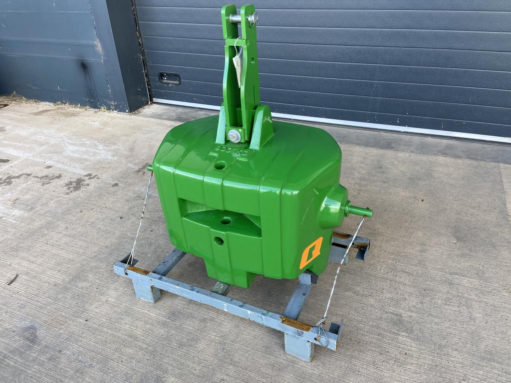 Quicke 900kg weight block, NEW, John Deere green, compatible with 600kg extension