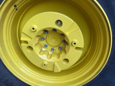 John Deere rear wheel weights, NEW, complete with 8 stud carriers