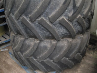 2x 540/65/30 Goodyear tyres and JD wheels to fit JD 7530