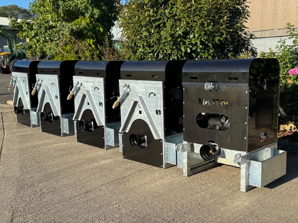Martin Equipment PTO driven compressor, NEW, 300 CFM, front or rear mounted, galvanised frame, electric on/off switch, none return valve to prevent liquid reaching the compressor
