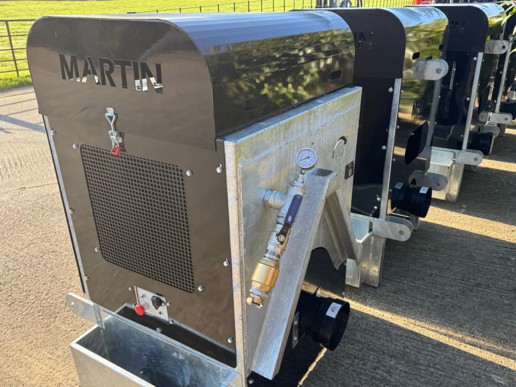 Martin Equipment PTO driven compressor, NEW, 300 CFM, front or rear mounted, galvanised frame, electric on/off switch, none return valve to prevent liquid reaching the compressor
