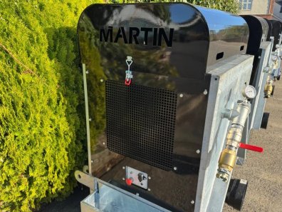 Martin Equipment PTO driven compressor, NEW, 300 CFM, front or rear mounted, galvanised frame, electric on/off switch, none return valve to prevent liquid reaching the compressor