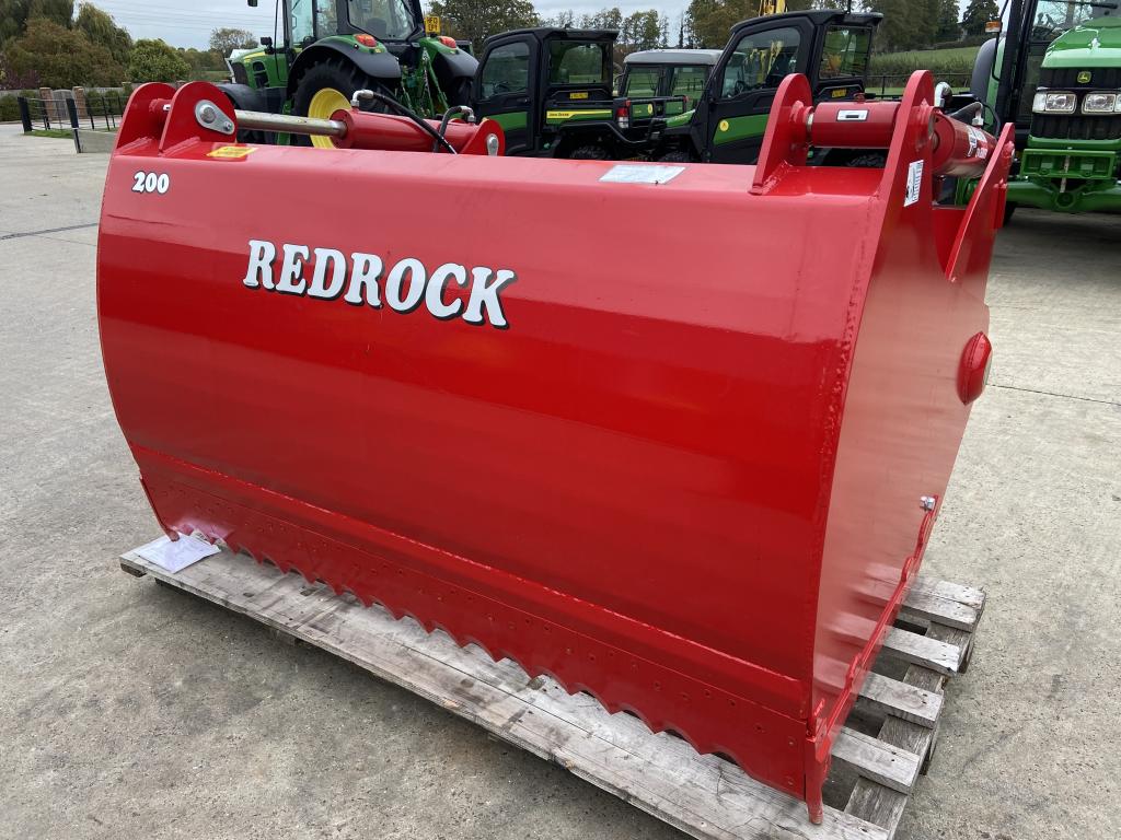 Redrock 200/130 shear grab, nNEW, 2 meters wide, 1.3 meter high, twin ram, chrome rams, bolt on blades