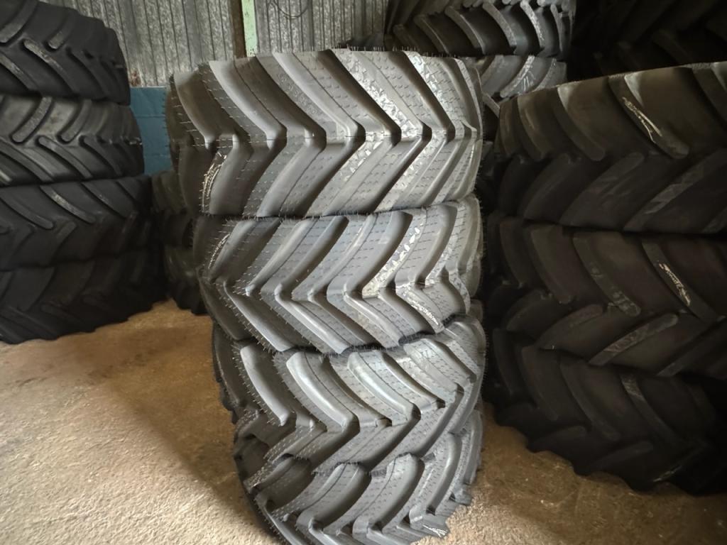 4x new 460/70/24 Continental telescopic handler tyres