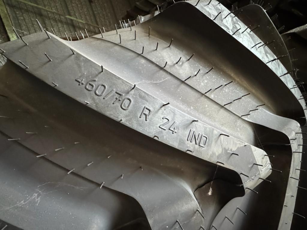 4x new 460/70/24 Continental telescopic handler tyres