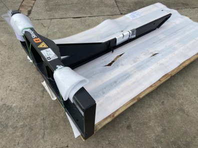 Quicke Silosplit bale slicer, NEW, can transport and cut bales easily, bracket ready