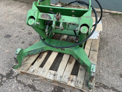 Farm force front linkage, used, will fit 20 and 30 series John Deere tractors
