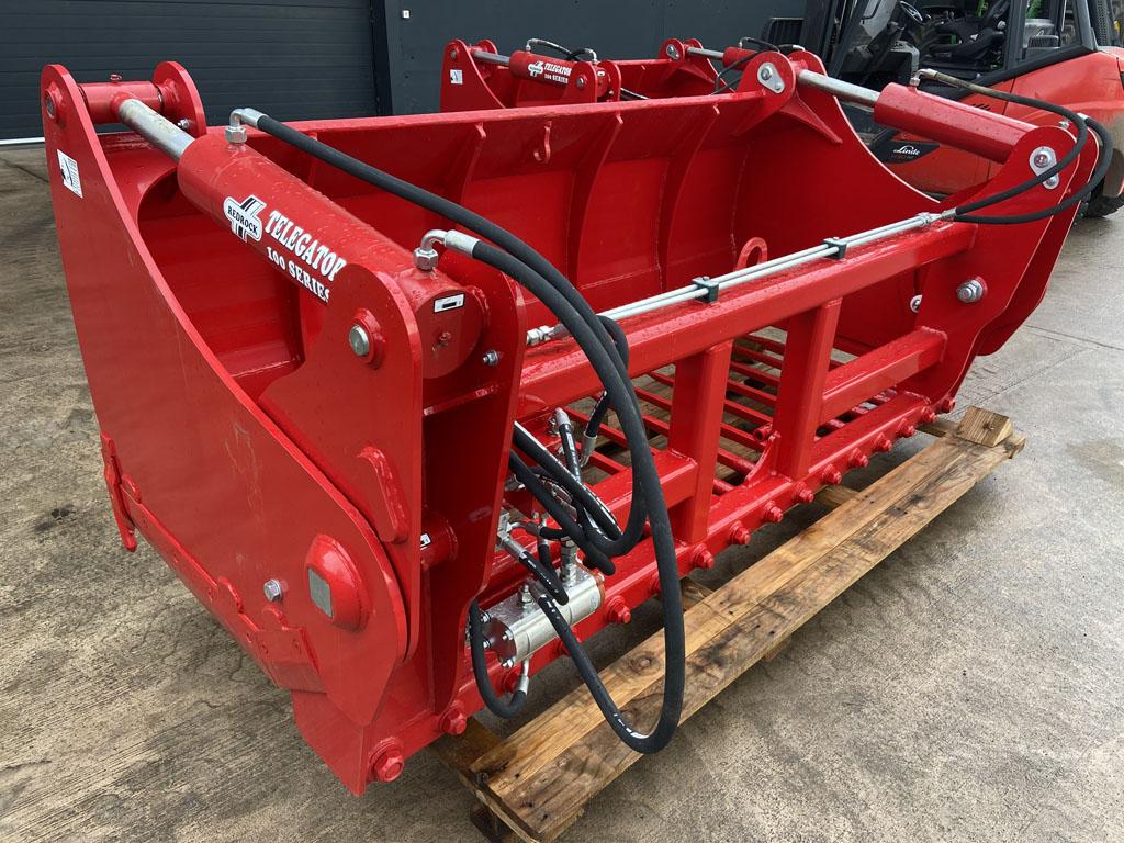 Redrock 100 series, 240 shear grab, NEW, 2.4 meters wide, 1 meter high, twin ramnchrome rams, bolt on blades