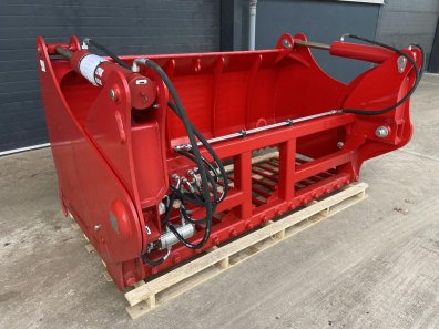 Redrock 240/130 shear grab, NEW, 2.4 meters wide, 1.3 meter high, twin ram, chrome rams, bolt on blades