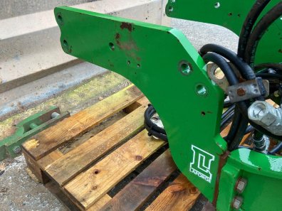 Laforge front linkage, 2016, Will fit John Deere 20/30/M/R series tractors, 5.5 ton