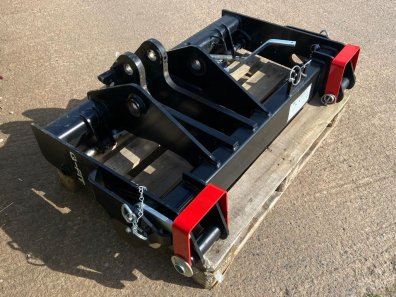 JCB Q-Fit carriage, as new, removed from 150hrs machine, to fit JCB 525-60