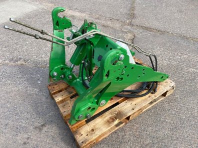 Sauter 4.5 ton linkage, 2019, will fit 6 cylinder R series John Deere tractorsn