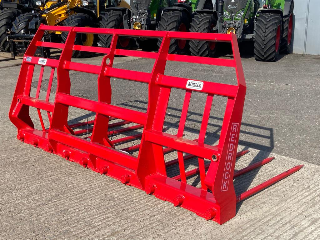Redrock 9ft silage fork, NEW, 2x side tines, choice of bolt on hooks