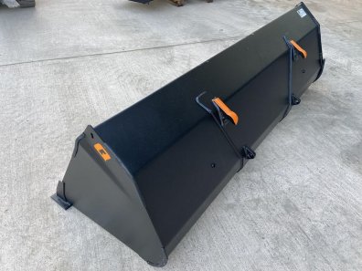 Quicke 245GM bucket, NEW, 8ft wide, Euro hooks